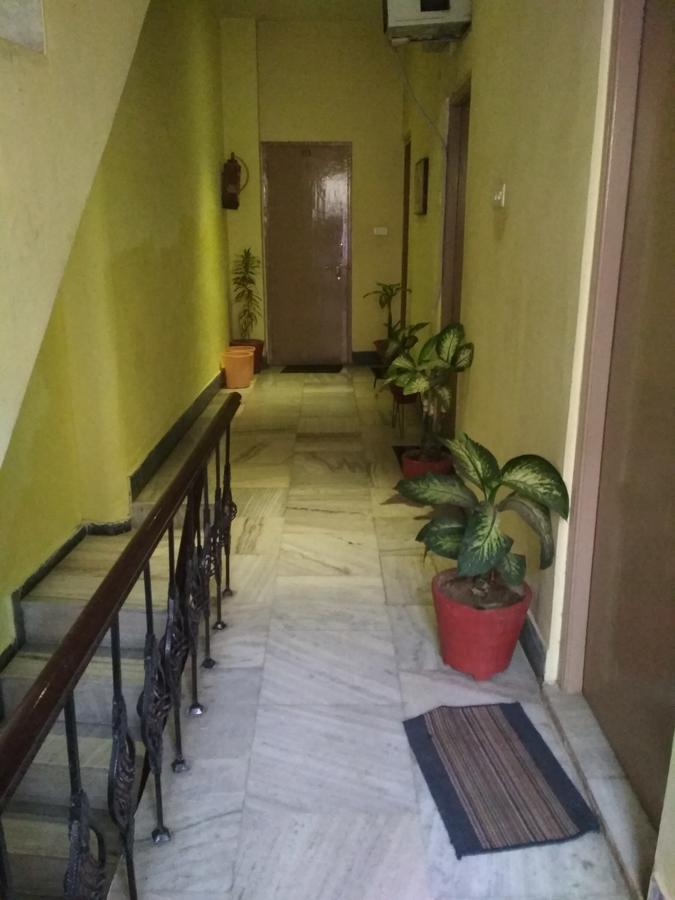 Leela Guest House Varanasi Exterior photo
